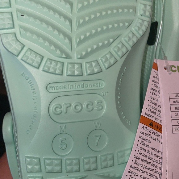 NeoMint Green Crocs - Picture 4 of 4